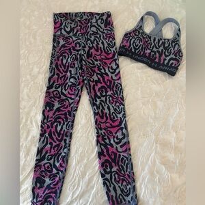 Under Armour heatgear tights and matching sports bra